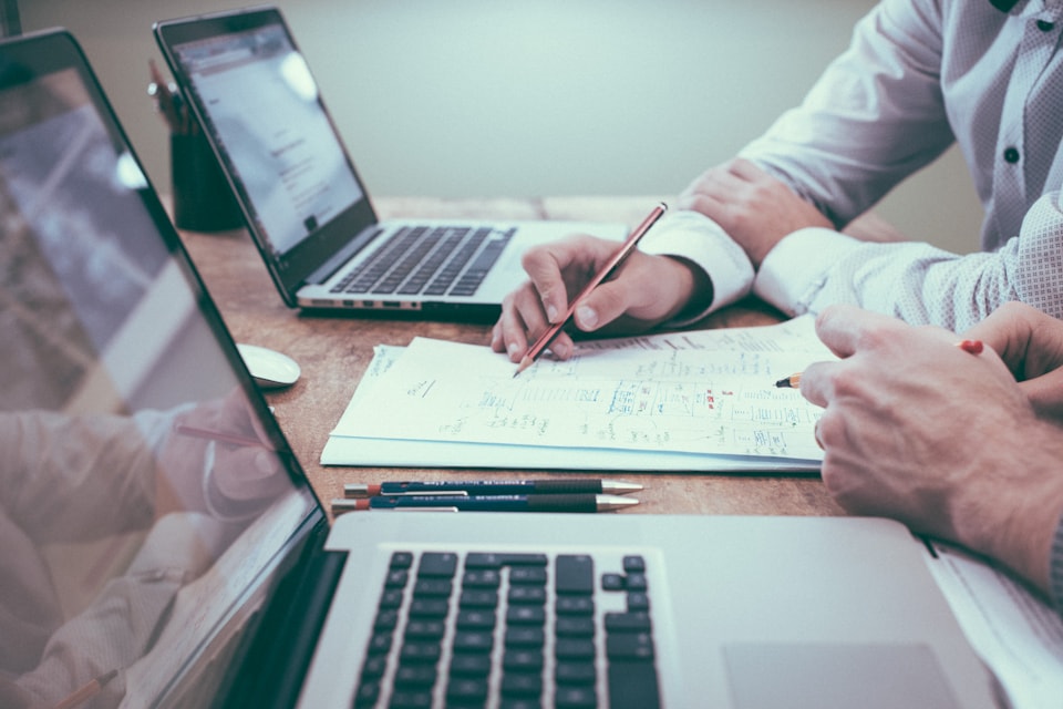 Photo illustrative — méthodologie et travail de bureau